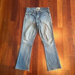Women's Levi Strauss Signature Blue Denim Jeans ~ Misses 4 Medium